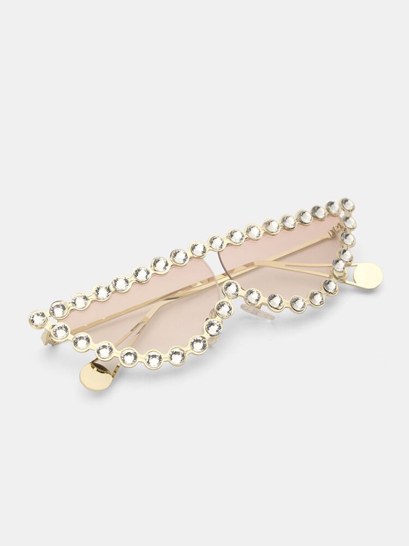 Kvinner Metal Pc Innlagt Rhinestones Cat Eye Innfatning Tonet Linse Solskjerm Uv-beskyttelse Solbriller