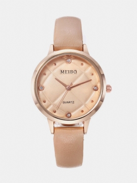 7 Farger Casual Leather Belte Quartz Watch Studded Diamond Round Dial