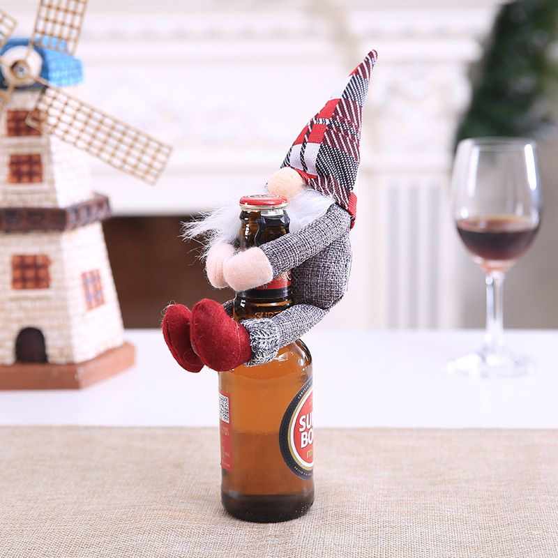Ny Julebordoppsett Eksklusivt Hvitt Skjegg Gammel Mann Med Spiss Hatt Rødvin Champagne Mini Forester Vinflaskesett